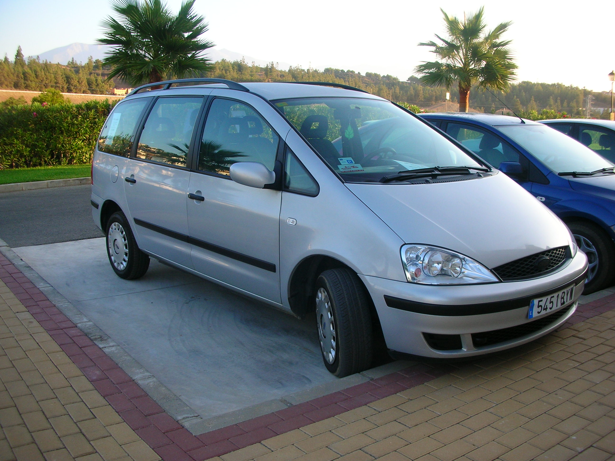 second hand 7 seater cars for sale