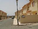 Photo of Fuente de Piedra Townhouses community. <br /><em> Fuente de Piedra Townhouses community, taken on 07 September 2007 by Jeff6</em>