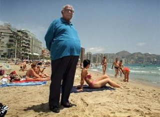 Pedro Orts on Benidorm beach