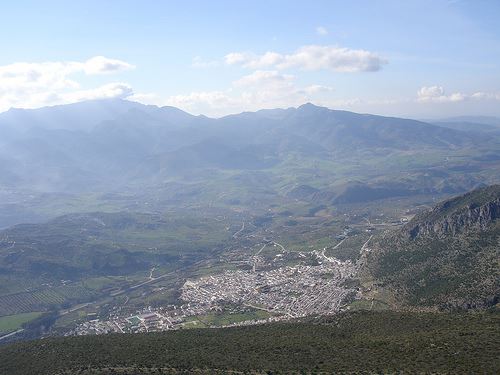 Algodonales from the main takeoff at Sierra de...